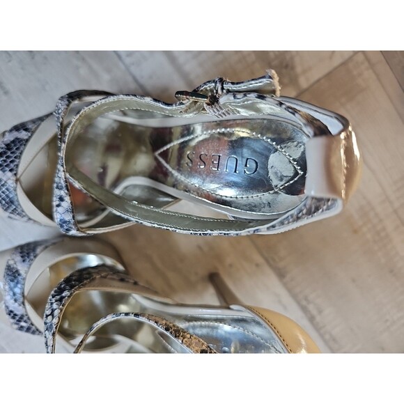 Guess Women’s Platform Heels Cream Gold Snakeskin Open Toe Ankle Strap 7.5 - Picture 8 of 13
